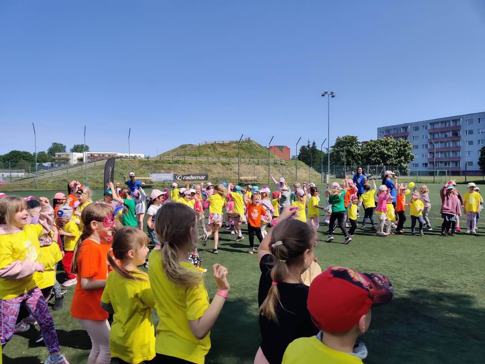Suve alguse tantsulaager ja karneval 2025 eelkooliealistele lastele.