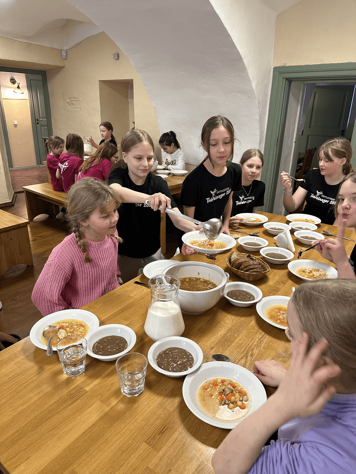 Tantsustaari Talvelaager 2026 koolinoortele.